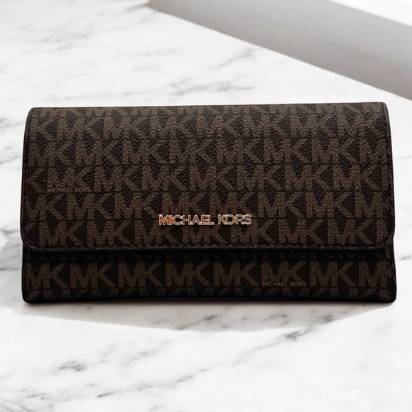 Michael Kors Large Jet Set Travel Signature Wallet Brown - Picture 1 of 8